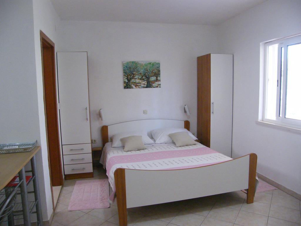 Apartments Maslina Lumbarda Esterno foto